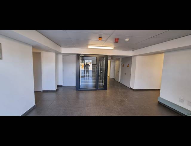 5,846M² WAREHOUSE TO LET IN AIRPORT INDUSTRIA